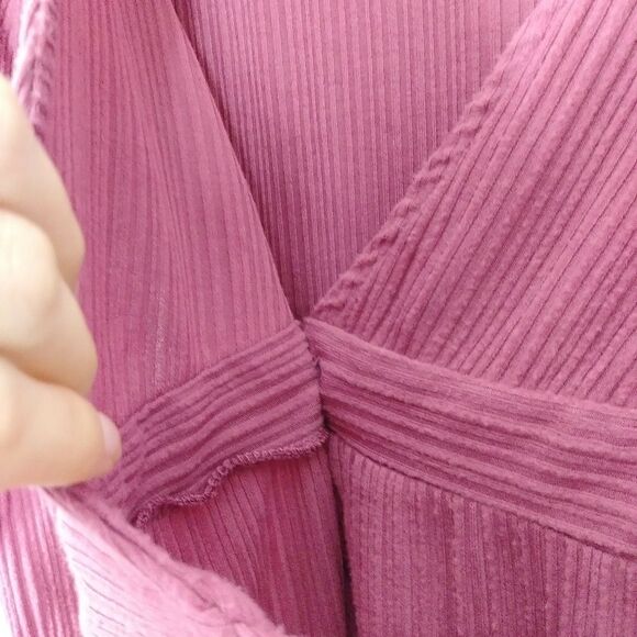 Forever 21 Mauve Pink Ribbed Long Sleeve Wrap Dress - Picture 3 of 6